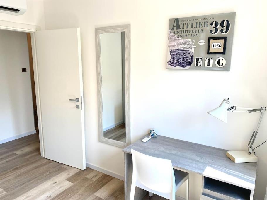 10Min From Center, 3 Bedroom Apartment With Balcony 트렌토 외부 사진